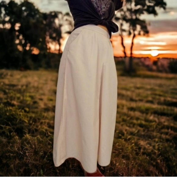 Vtg CK Pale Pink Denim Skirt - Picture 8 of 16